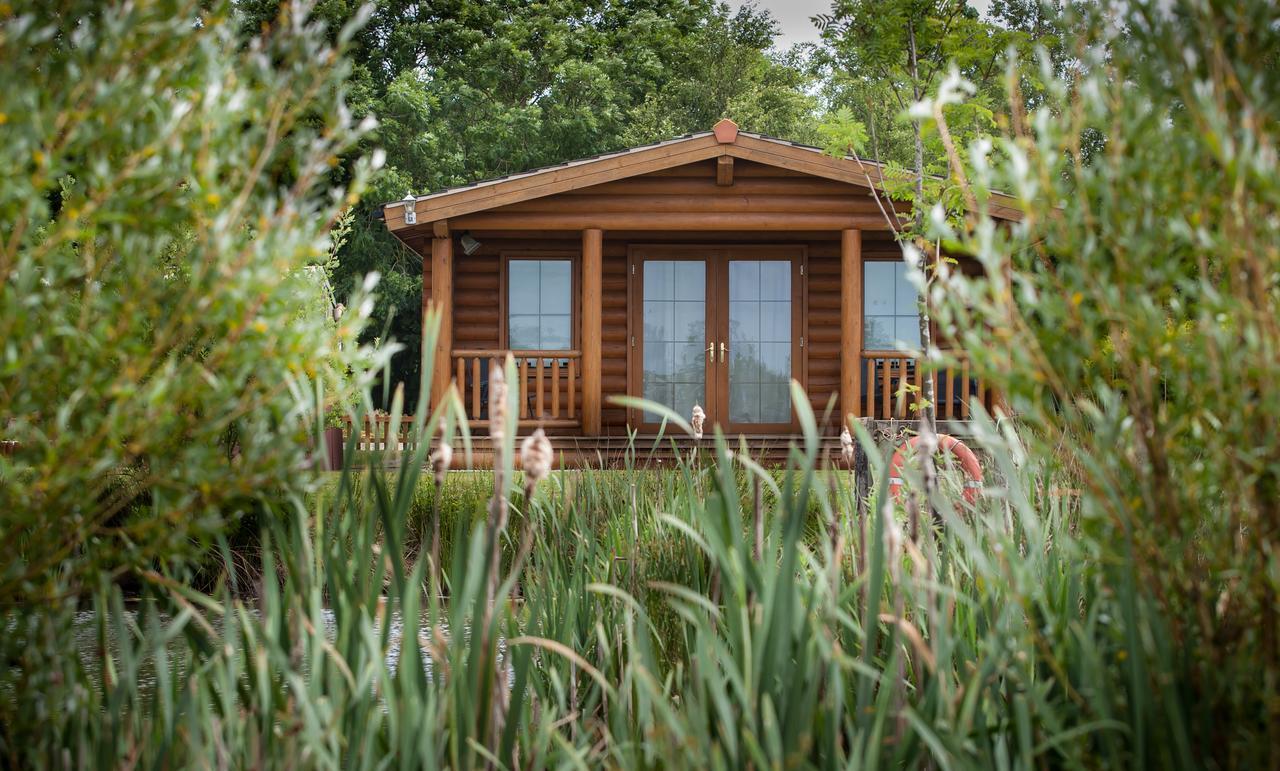 Little Eden Country Park, Bridlington With Private Hot Tubs Villa Luaran gambar